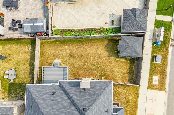 Property Photo: 23 Martin Byrne Drive ON L6P 4G2