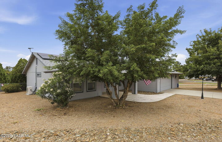 Property Photo: 20001 E Stagecoach Trail AZ 86333