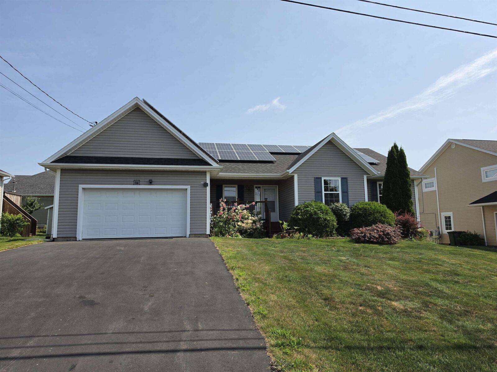 Property Photo:  14 Meadow Lane  PE C1E 2H7 