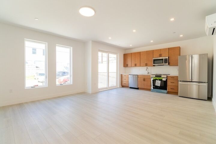 Property Photo:  150 Williams 7  MA 02150 