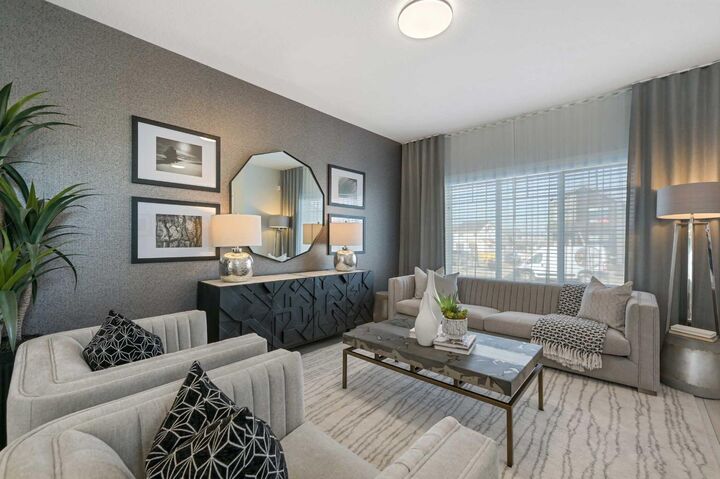 Property Photo: 9941 Huxbury Drive NE AB T2A 8C3