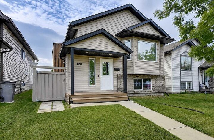 Property Photo: 120 Pinnacle Boulevard AB T8W 2V7