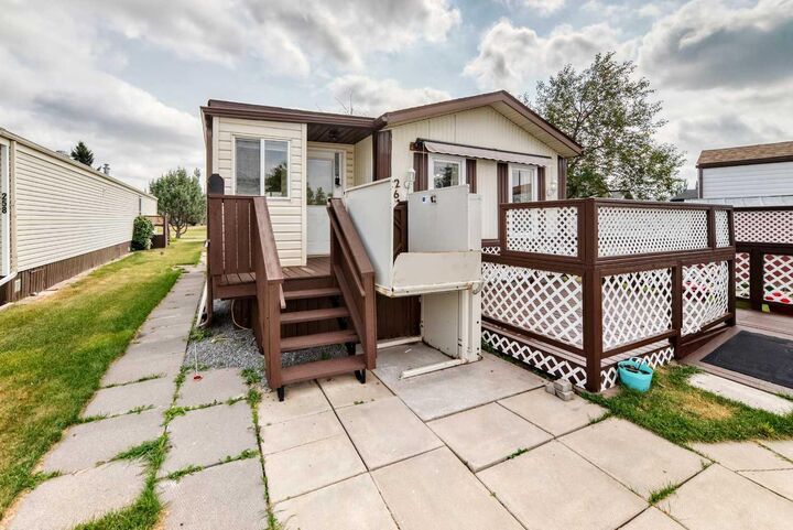 Property Photo: 262 Burroughs Circle NE AB T1Y 6K3