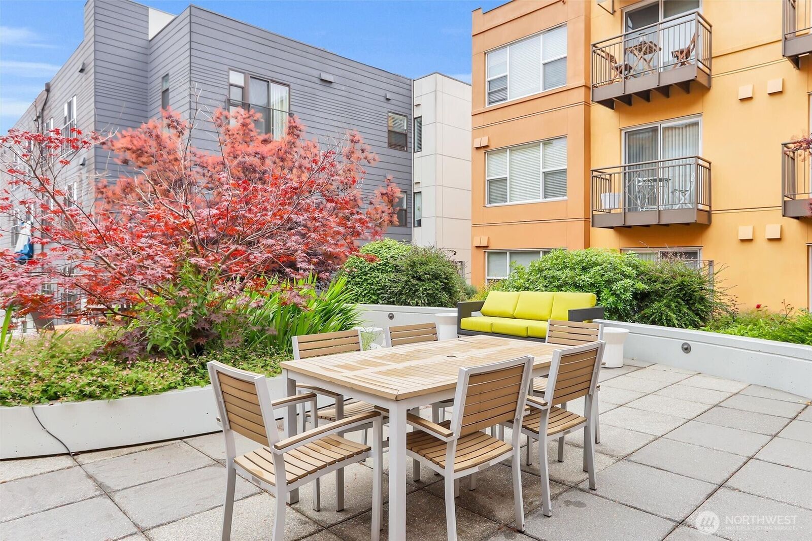 Property Photo:  413 NE 70th Street 309  WA 98115 