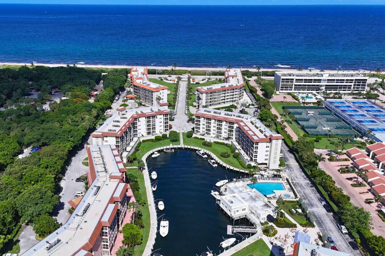Property Photo: 2871 N Ocean Boulevard C205 FL 33431