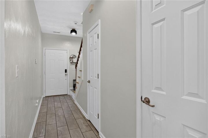Property Photo:  2000 Paramont Ave  VA 23320 