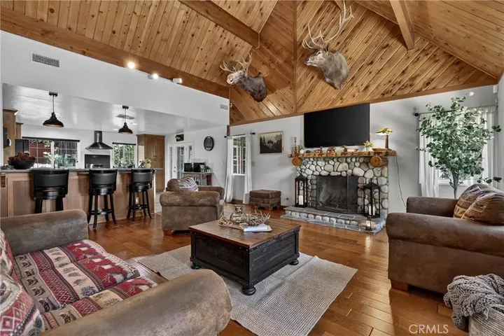 Property Photo: 615 Grass Valley Rd CA 92352