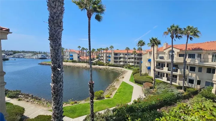 Property Photo:  4235 Harbour Island  CA 93035 