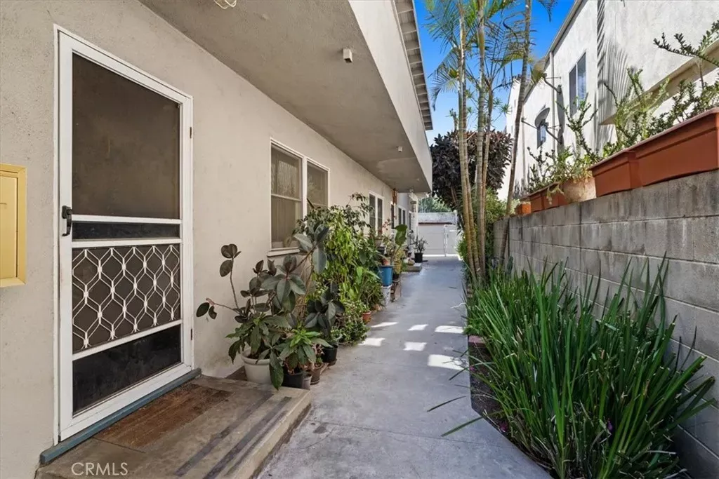 Property Photo:  1646 Berkeley  CA 90404 