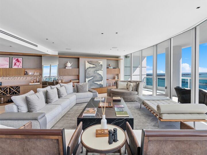 Property Photo:  2127 Brickell Ave 3602  FL 33129 