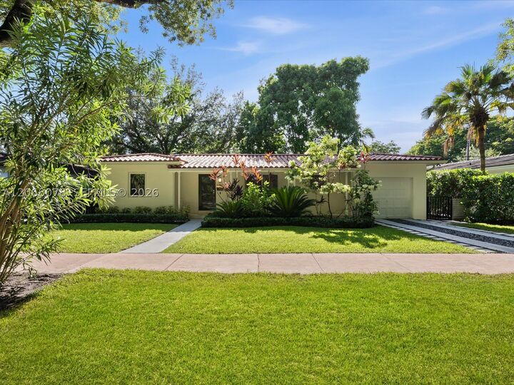 Property Photo: 5406 S Le Jeune Rd FL 33146