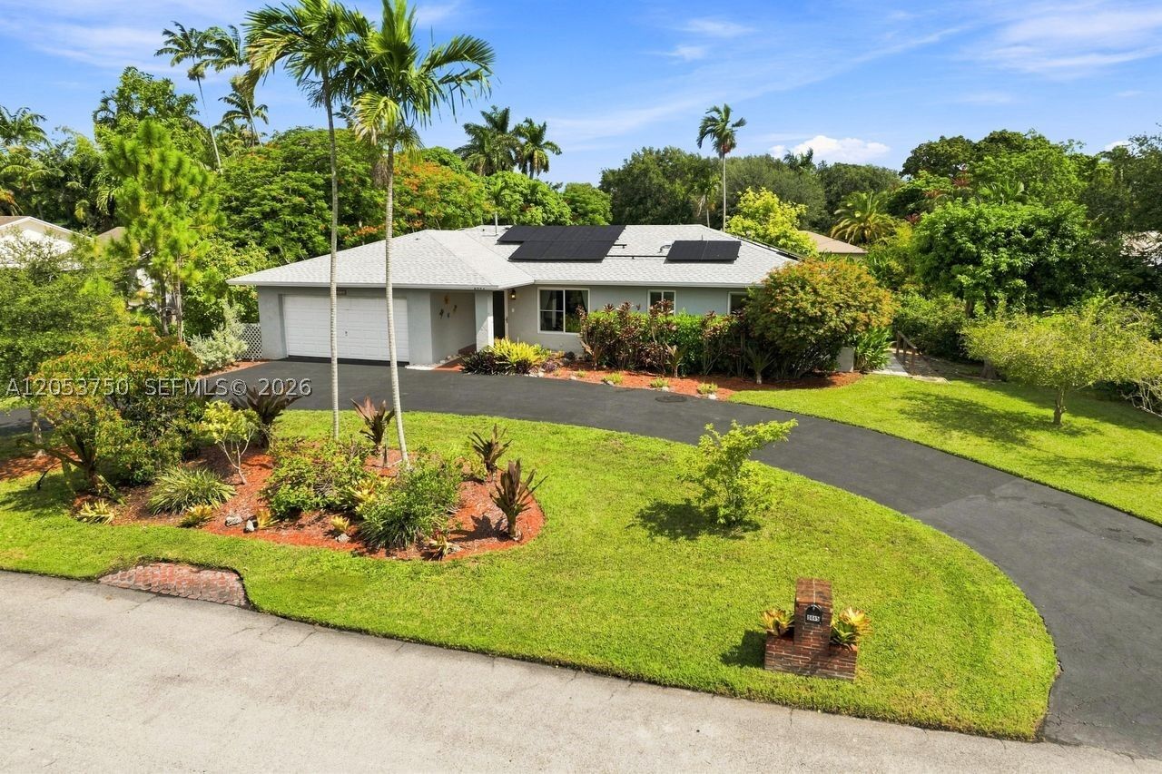 Property Photo: 8445 SW 181st Ter FL 33157