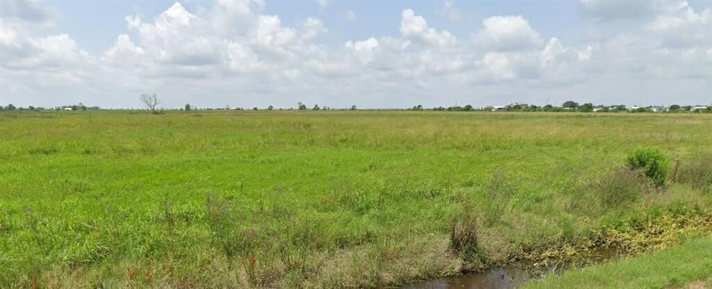 Property Photo:  9 N Precht Road  LA 70607 