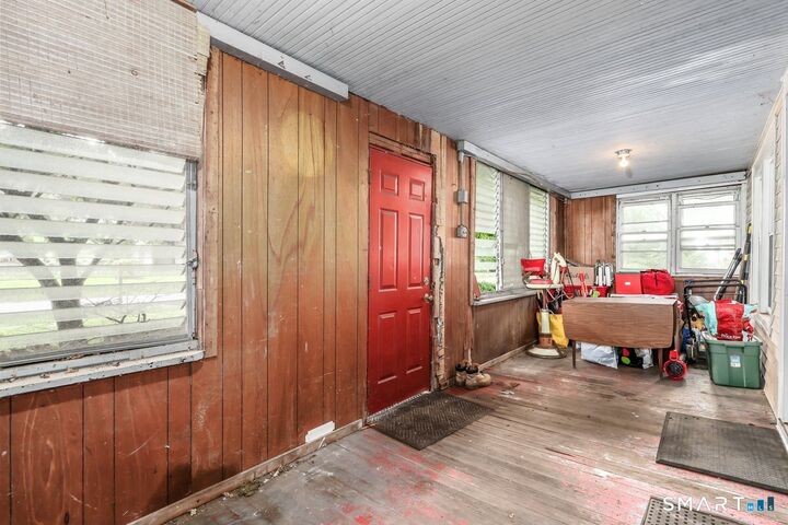 Property Photo:  4 Riverview Court  CT 06776 