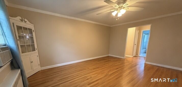 Property Photo: 20 North Street 1-1 CT 06902