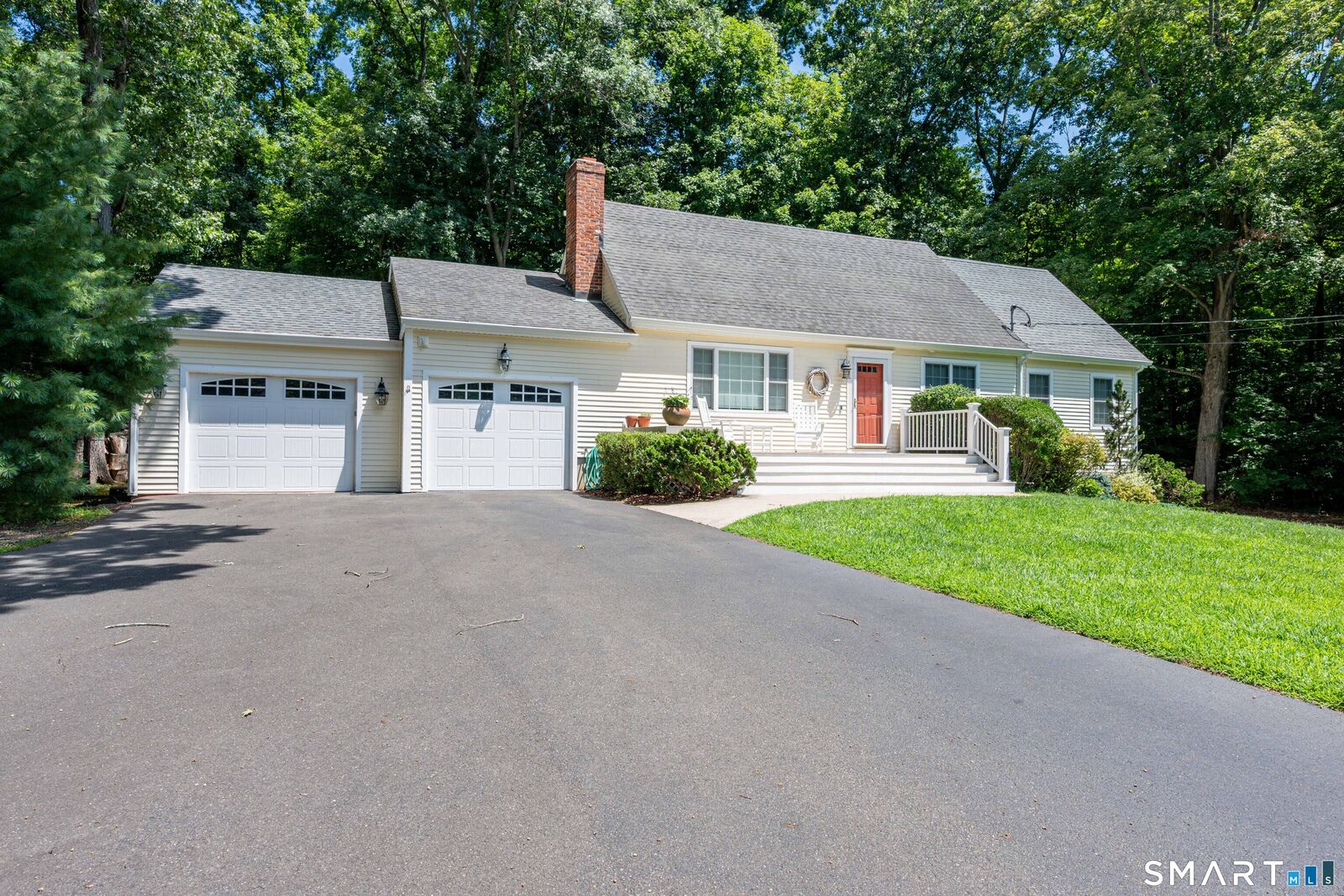 Property Photo: 47 Jefferson Drive CT 06437