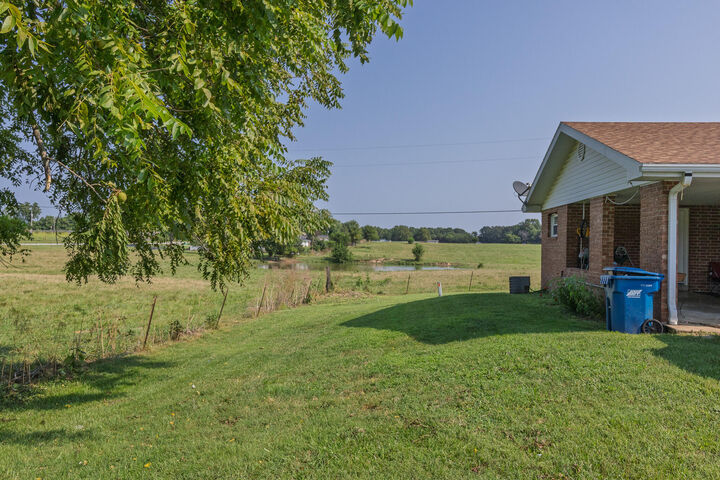 Property Photo:  7053 W Farm Road 106  MO 65803 