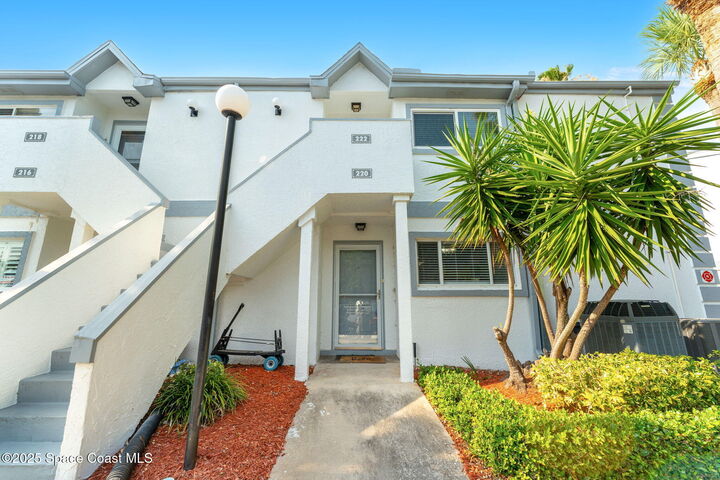 Property Photo:  220 Beach Park Lane  FL 32920 