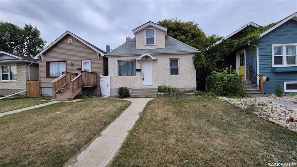 Property Photo: 2164 Reynolds Street SK S4N 3N1