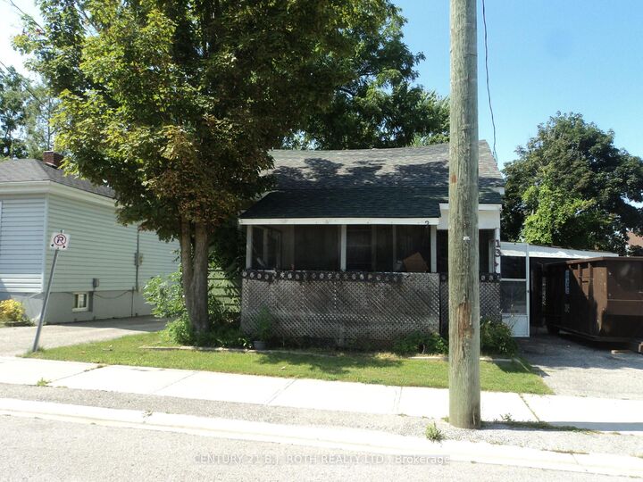 Property Photo:  137 Dufferin Street  ON L3V 5T1 