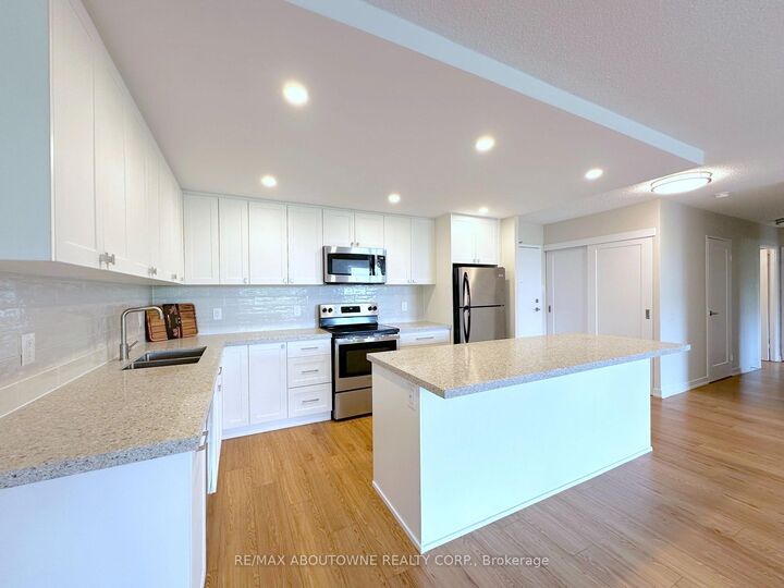Property Photo:  165 La Rose Avenue 508  ON M9P 3S9 