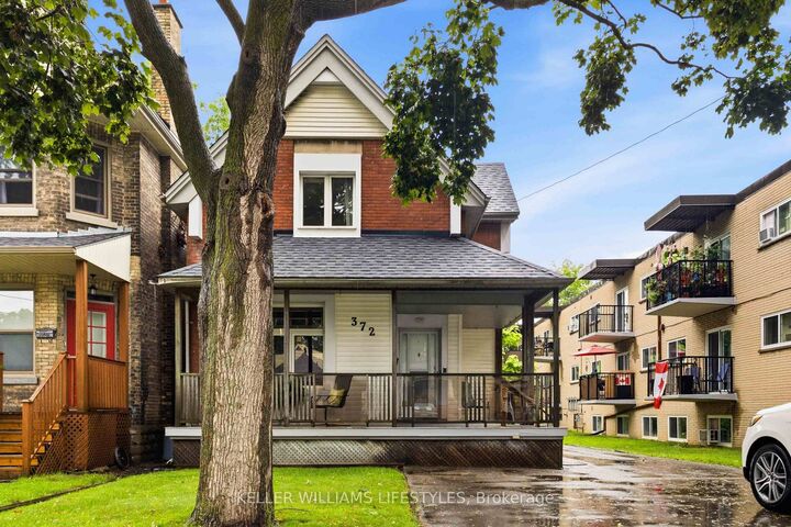 Property Photo: 372 Simcoe Street ON N6B 1J7