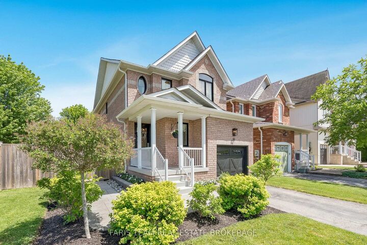 86 Margaret Graham Crescent — photo 1