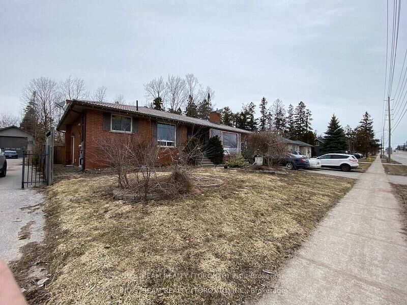 Property Photo:  536 Big Bay Point Road  ON L4N 3Z2 
