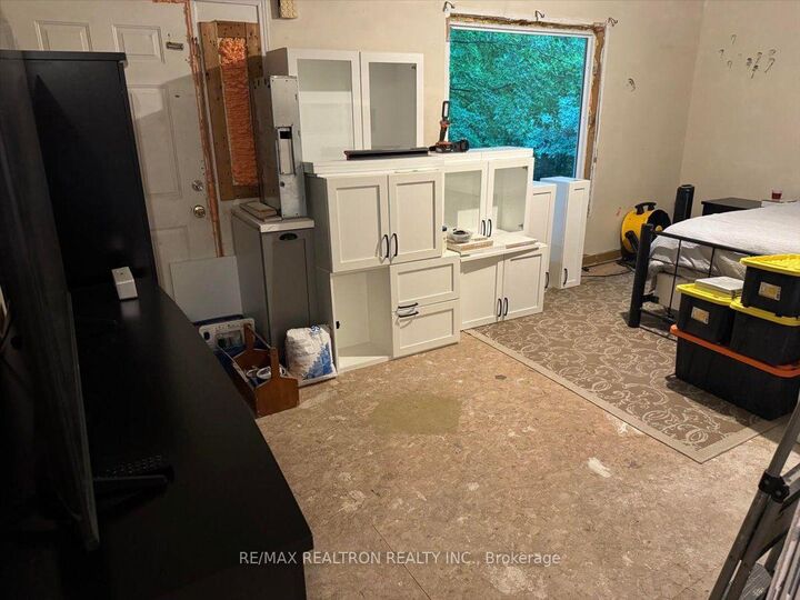 Property Photo: 5840 Lowanda Lane ON L0K 1W0