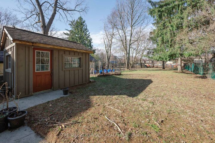 Property Photo: 945 Colborne Street ON N6A 4A5