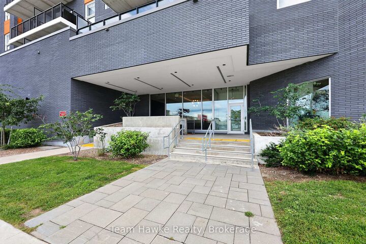 Property Photo:  430 Essa Road 211  ON L9J 0M1 