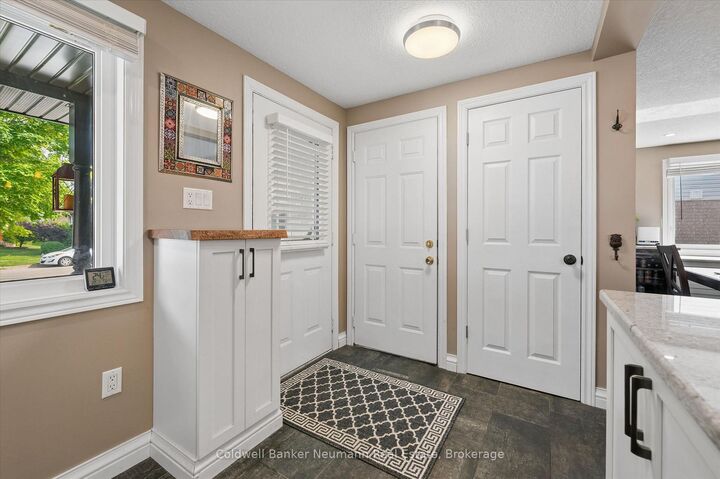 Property Photo:  81 Candlewood Drive  ON N1K 1T7 