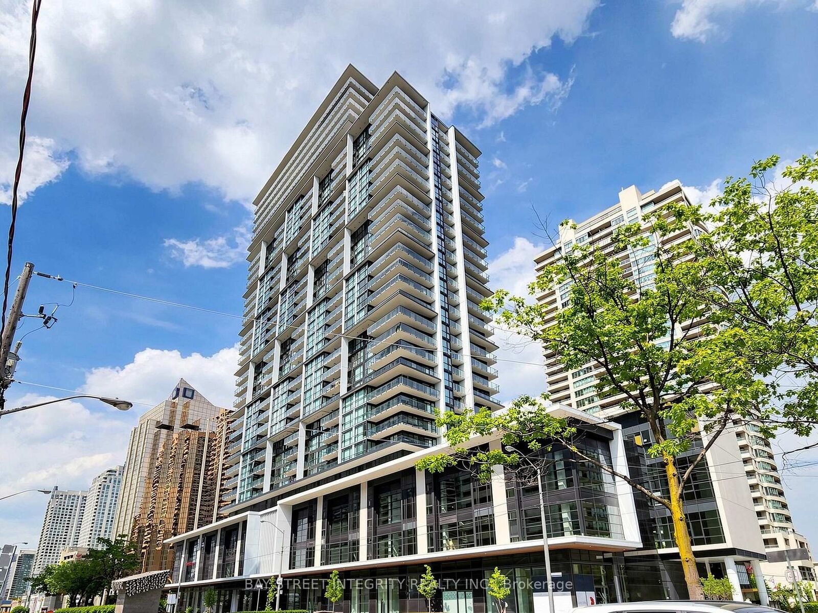 Property Photo: 4955 Yonge Street 1616 ON M2N 0L8