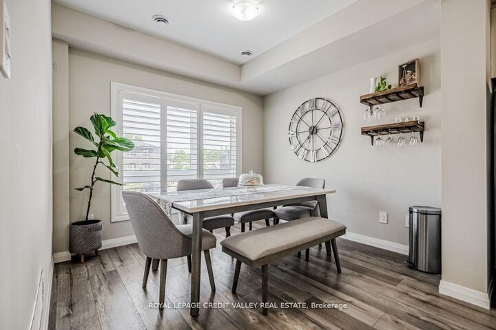 Property Photo: 31-720 Grey Street ON N3S 0K2