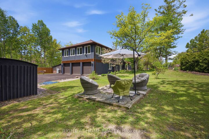 Property Photo: 54 Forest Harbour Parkway ON L0K 1E0
