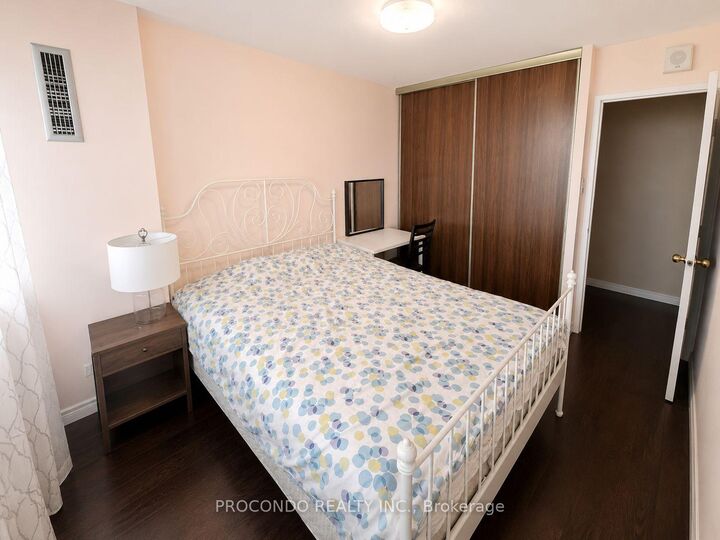 Property Photo: 45 Silver Springs Boulevard 1709 Bedroom ON M1V 1R2