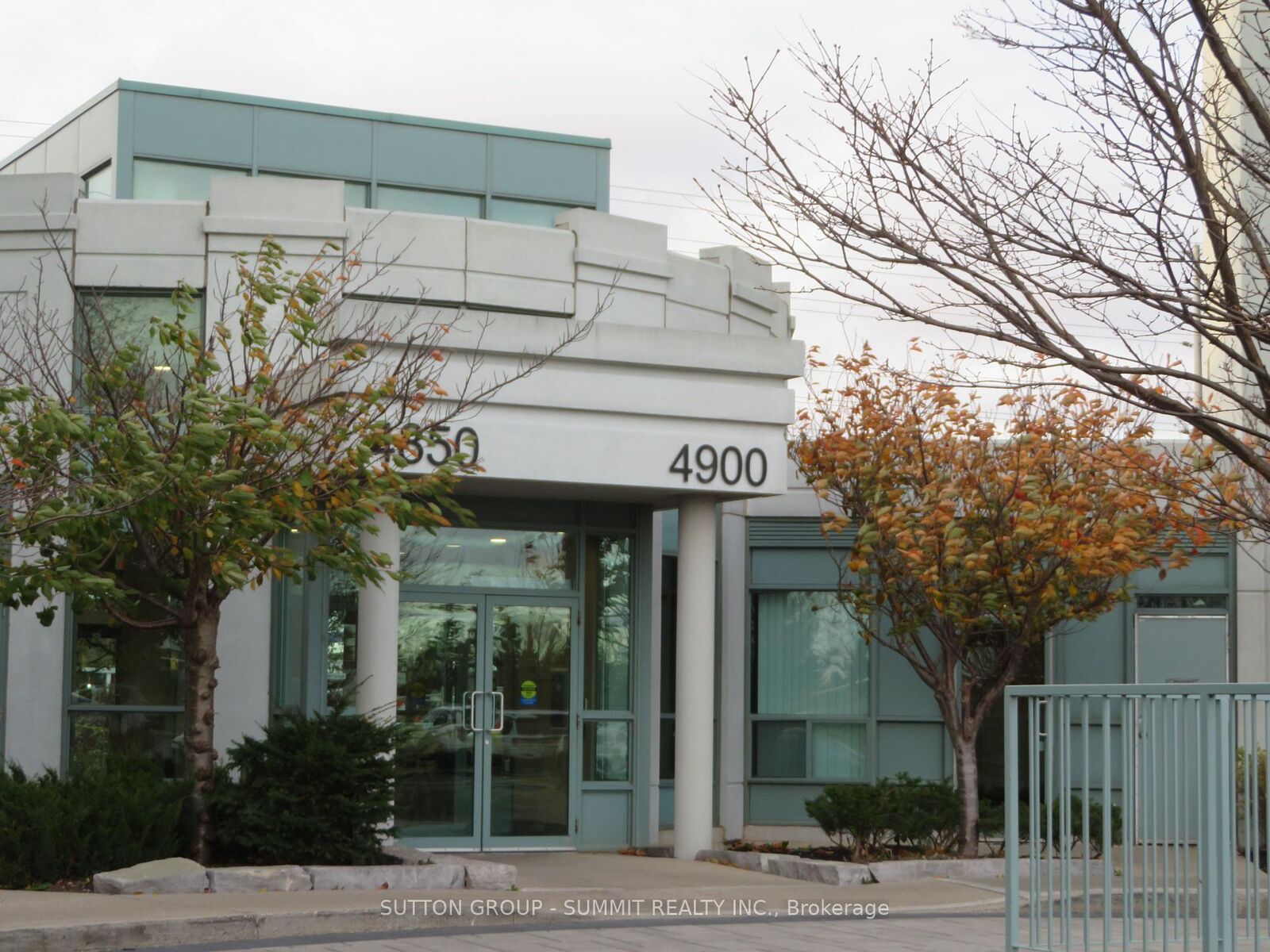 Property Photo:  4900 Glen Erin Drive 1706  ON L5M 7S2 