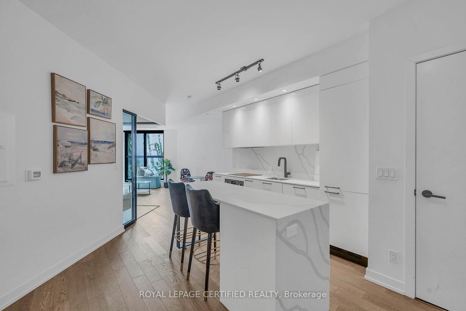 Property Photo: 200 Sudbury Street 411 ON M6H 0H1
