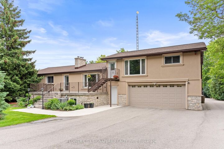 Property Photo: 9178 Sixth Line N ON L7G 4S6