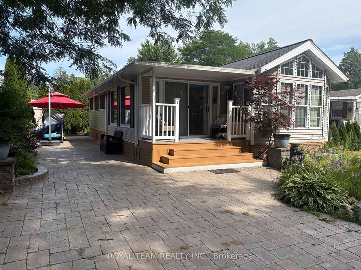 Property Photo: 15014 Ninth Line Site Maple Lane 4 ON L4A 2Y3