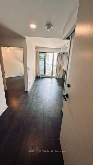 Property Photo: 2020 Bathurst Street 1101 ON M5P 0A6