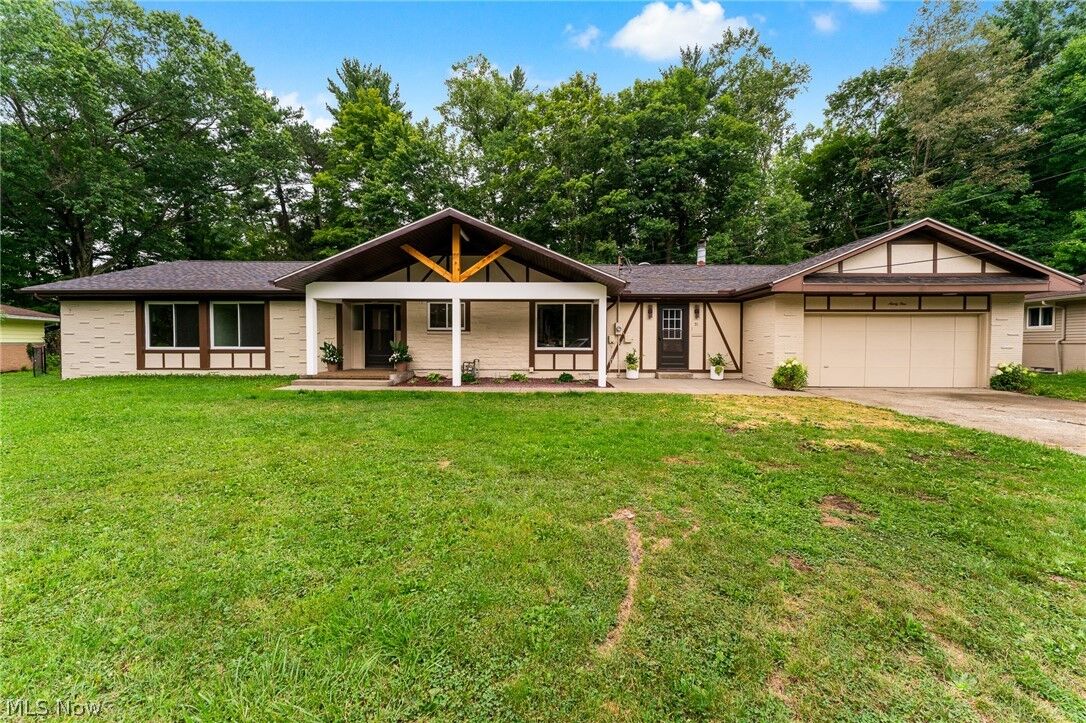 Property Photo: 91 Lake Shore Drive OH 44511
