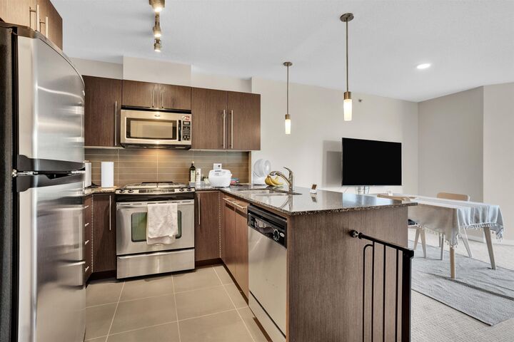 4888 Brentwood Drive 905 — photo 1