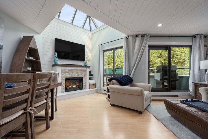 1477 Fountain Way 104 — photo 1