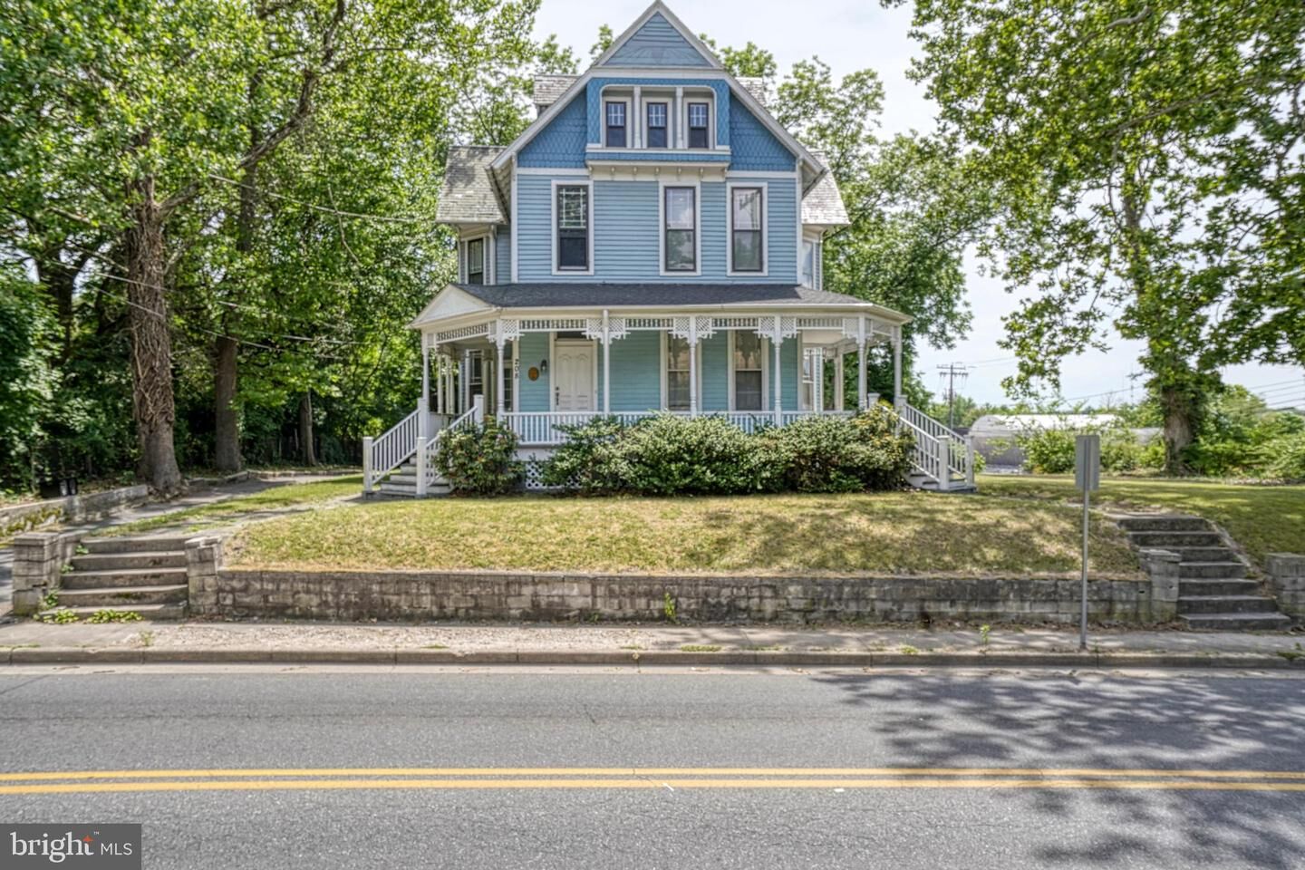 Property Photo:  208 W Isabella Street  MD 21801 