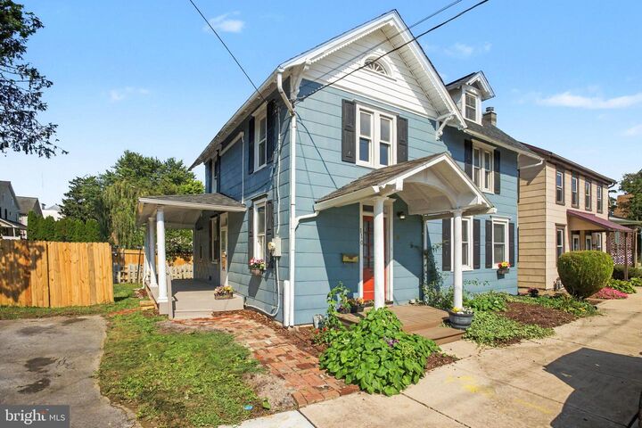 Property Photo:  110 N Barbara Street  PA 17552 
