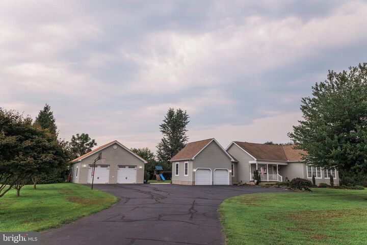 Property Photo:  1673 Canterbury Road  DE 19963 