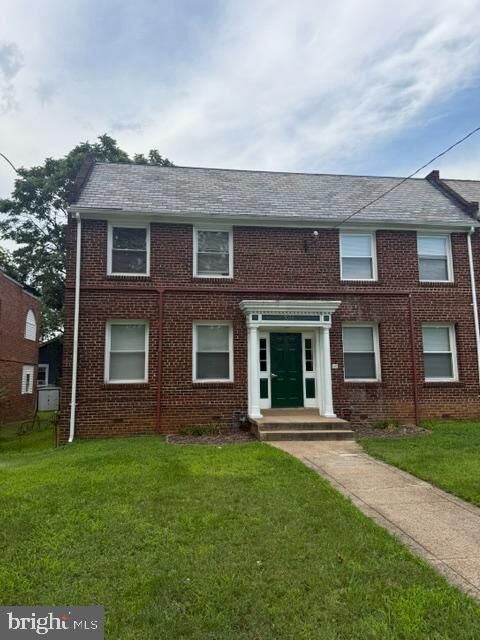 Property Photo:  3014 Massachusetts Avenue SE  DC 20019 