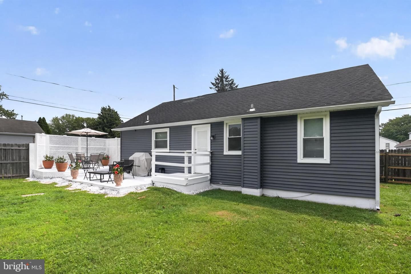 Property Photo: 300 Walnut Street PA 19061