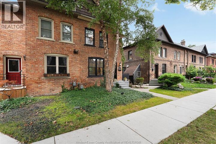 Property Photo:  852 Monmouth  ON N8Y 3L4 
